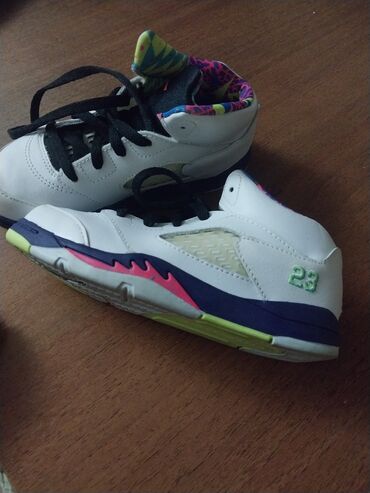 роликовые кеды: Рочти даром,эки жуз,Детские кроссовки Jordan 5 Retro