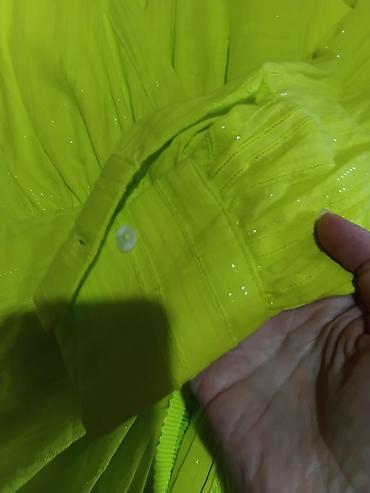 Haljine: Neon zeleno haljina-košulja sa resamam m do l - Model: midi — 2