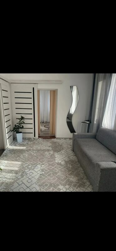 токмок дом аренда: 65 кв. м, 3 бөлмө, Унаа токтотуучу жай, Забор, тосулган