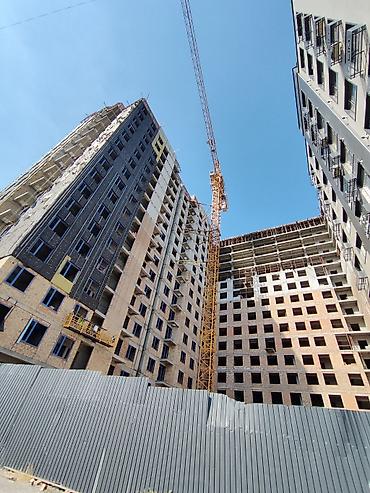 сдаю фас фут: 1 комната, 52 м², Элитка, 6 этаж, ПСО (под самоотделку) — 5