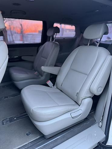 Kia: Kia Carnival: 2020 г., 2.2 л, Автомат, Дизель, Минивэн — 11