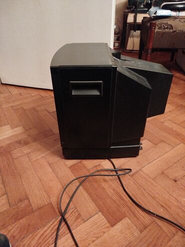 Televizori: Stari retro tv mali Sony televizor Dijagonala ekrana mislim da je oko na lalafo.rs — 22 Televizori: Stari retro tv mali Sony televizor Dijagonala ekrana mislim da je oko — 22