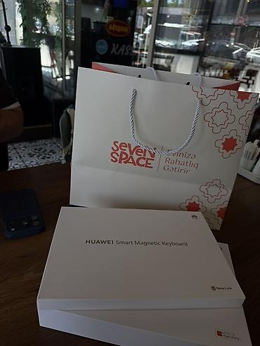 ucuz modemler: Huawei Smart Magnetic Keyboard + planşet üçün klaviatura seti Məhsul — 1