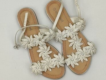 adidas pikowane buty: Sandals for women, size 38