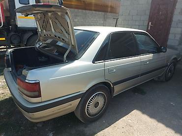 боковая: Mazda 626: 1991 г., 2 л, Автомат, Бензин, Седан — 3