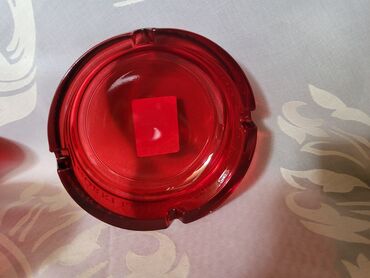 Ostali kućni dekor: Pepeljara, bоја - Crvena, Novo na lalafo.rs — 5 Ostali kućni dekor: Pepeljara, bоја - Crvena, Novo — 5