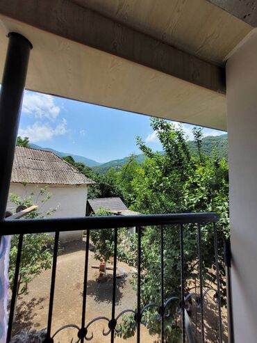 Günlük kirayə evlər: 110 kv. m, 3 otaqlı — 10