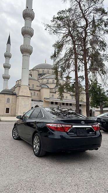 corolla 2016: Toyota Camry: 2017 г., 2.5 л, Автомат, Гибрид, Седан — 4