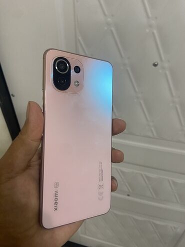 Xiaomi 11 Lite, 128 ГБ, 
 Отпечаток пальца, Две SIM карты, Face ID