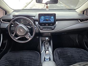 Toyota: Toyota Corolla: 2019 г., Гибрид — 6