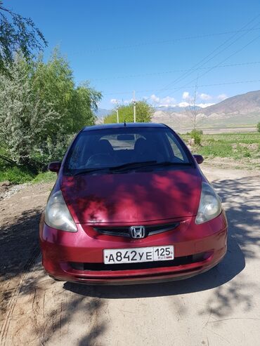 сапок сатам: Honda Fit: 2002 г., 1.3 л, Вариатор, Бензин