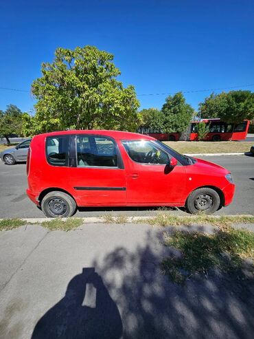 Skoda: Skoda Roomster: 1.4 l | 2007 г. 257900 km Van body type — 17