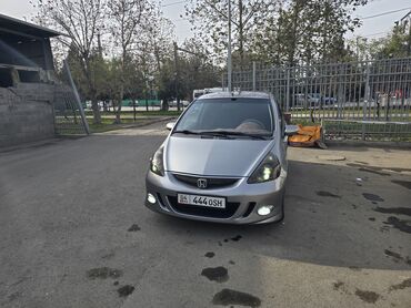 Honda: Honda Jazz: 2004 г., 1.3 л, Механика, Бензин, Хэтчбэк — 8