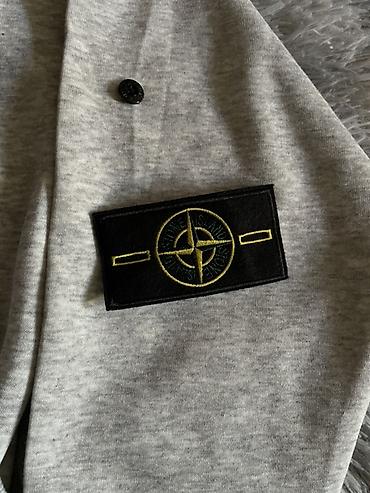 стон айлонд: Худи Stone Island на молнии с капюшоном. Модель выполнена в — 4