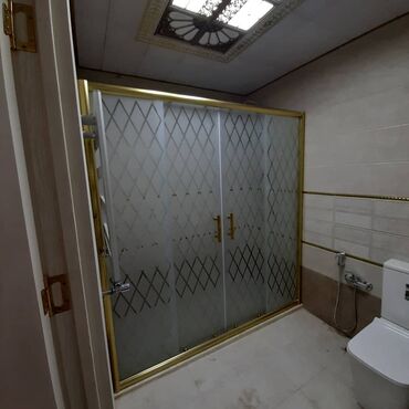 Duş kabinaları, arakəsmələr: Yeni Üstü açıq kabina, Künc üçün — 25