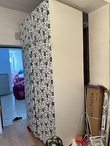 İşlənmiş, 6 qapı, Rəngli, Açılan, Düz dolab lalafo.az -da İşlənmiş, 6 qapı, Rəngli, Açılan, Düz dolab
