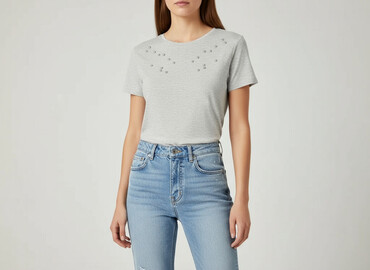 naruto koszulka reserved: Reserved, Women`s T-shirt, size XS at lalafo.pl naruto koszulka reserved: Reserved, Women`s T-shirt, size XS