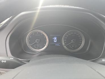 Hyundai: Hyundai Grandeur: 2017 г., 3 л, Типтроник, Газ, Седан — 14