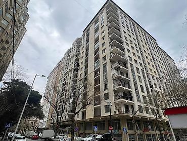 Mənzillər: 3 otaqlı, Yeni tikili, 85 kv. m — 2