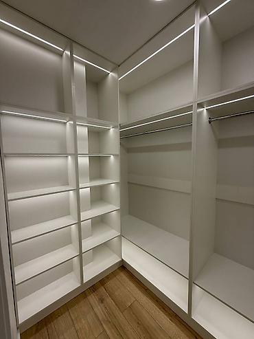 Долгосрочная аренда квартир: 3 комнаты, Агентство недвижимости, Без подселения, С мебелью полностью — 4