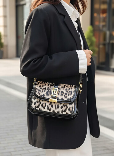 Çantalar: Çiyin çantası, Yeni — 1