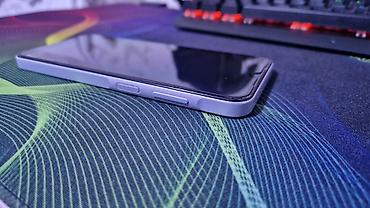 honor 8 s: Samsung Galaxy A25 — 4