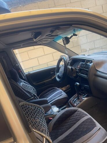 срочна сатылат машина: Suzuki Grand Vitara: 2004 г., 2.7 л, Автоматтык, Бензин, Жол тандабас