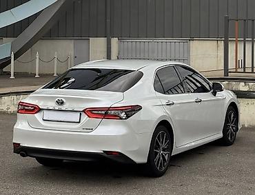 ls 470: Toyota Camry: 2023 г., 2.5 л, Автомат, Гибрид, Седан — 4