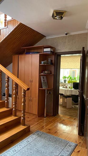 Продажа коттеджей и домов: Продаю Особняк Участок 4 сотки Документы : Красная книга, тех — 5