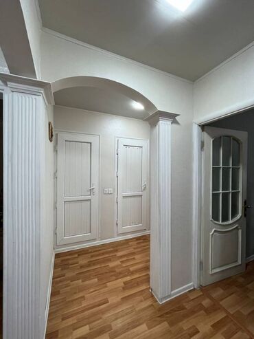 Köhnə tikili: Bakı, 3 otaqlı, Köhnə tikili, m. İnşaatçılar, 80 kv. m — 15