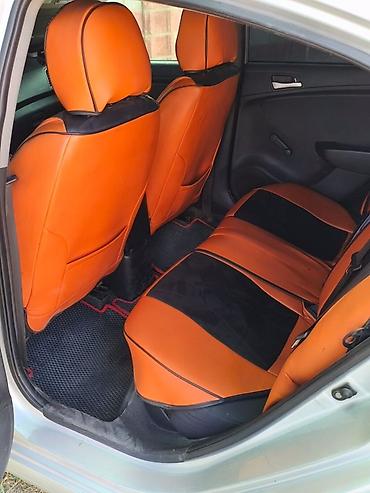 Транспорт: Hyundai Solaris: 2013 г., 1.6 л, Механика, Бензин, Седан — 4