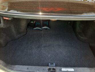 Mercedes-Benz: Mercedes-Benz C 240: 2.4 l | 2000 il Sedan — 8