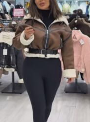 женские ветровки с капюшоном: 25 satilir tezedir 50 ye alinib