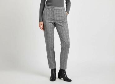 tabasko ubrania: Reserved, Material trousers for women, size M