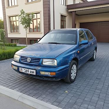 mitsubishi lancer evolution 9: Volkswagen Vento: 1993 г., 1.8 л, Механика, Бензин, Седан — 3