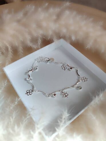 bodi na preklop: Charm bracelet, Material: Silver