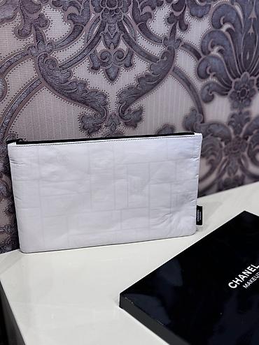 Çantalar: Chanel orginal kosmetik çantalar, hər biri 30 manat — 4