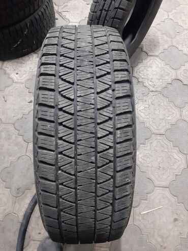 225 65 16 сешка: Шиналар 225 / 65 / R 17, Кыш, Колдонулган, 1 даана, Жапония, Bridgestone