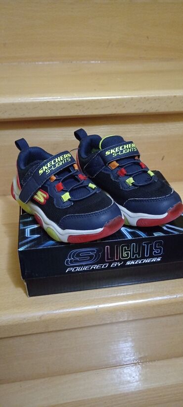 Sneakers: Skechers, Size - 24, Light up