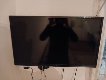 ucuz smart televizorlar: Yeni Televizor Hoffmann LCD 28" 8K (7680x4320), Ünvandan götürmə