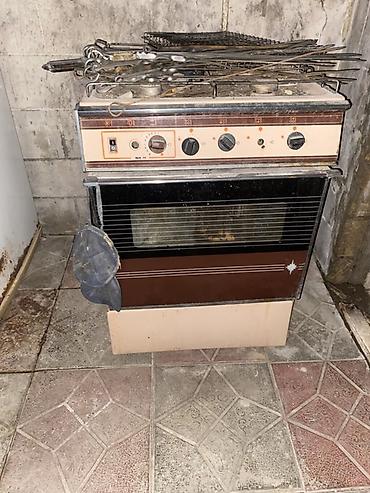 bisirme paneli: Qaz plitəsi və soba kombi qurğusu - 3 gözlü qaz plitəsi, üst paneldə — 1
