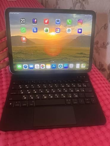 айпад клавиатура: Планшет, Apple, память 64 ГБ, 10" - 11", Wi-Fi, Б/у, Классический цвет - Фиолетовый — 2