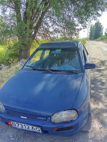 матиз машына: Mazda 121: 1991 г., 1.3 л, Механика, Бензин, Седан