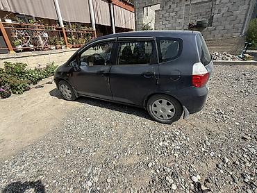 Продажа авто: Honda Jazz: 2002 г., 1.3 л, Механика, Бензин, Хэтчбэк — 3
