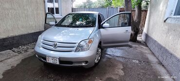 газ 2410: Toyota ist: 1.5 л, Автомат, Газ, Хэтчбэк