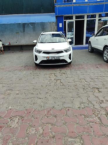 Транспорт: Kia Rio X-Line: 2019 г., 1.4 л, Автомат, Бензин, Хэтчбэк — 1