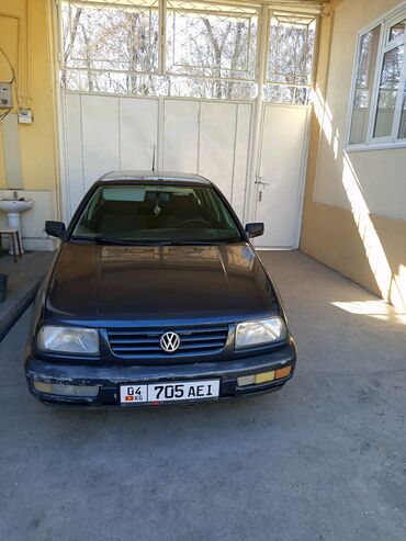 шлив машина: Volkswagen Passat: 1997 г., 1.8 л, Механика, Бензин