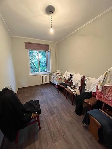 кольбаев: 3 комнаты, 62 м², Аламедин-1 мкр 105 серия, 2 этаж, Косметический ремонт — 10