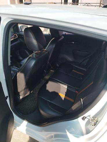 Chevrolet: Chevrolet Spark: 2019 г., 1 л, Вариатор, Бензин, Хэтчбэк — 9