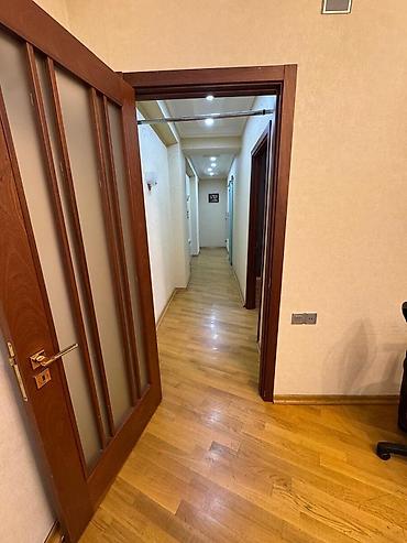 komfort mtk: Badamdar qəs., 3 otaqlı, Yeni tikili, 122 kv. m — 2